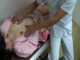 健康診断！レントゲン技師による盗撮映像流出4時間　サンプル画像20